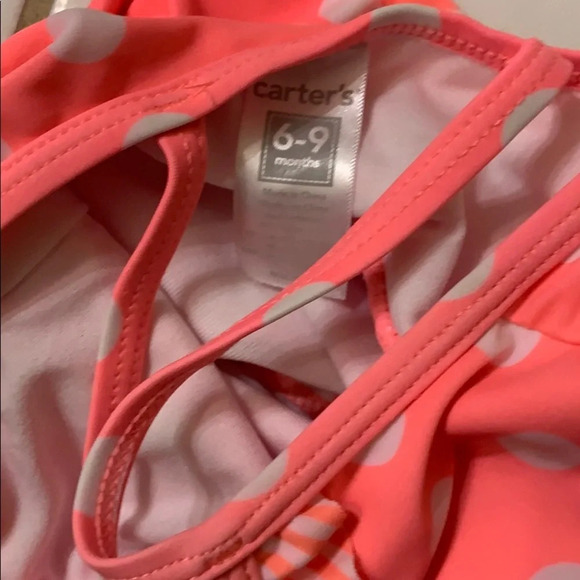 Carters swimsuit size 6-9 months - Picture 3 of 3